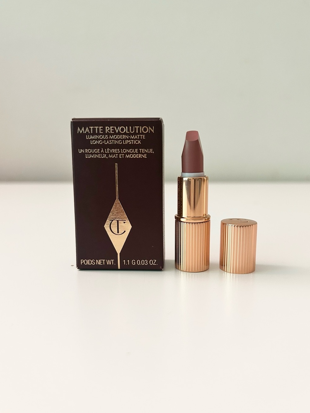 🌸CHARLOTTE TILBURY Matte Revolution Pillow Talk Deluxe Mini 1.1 g